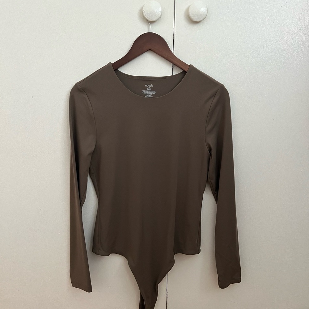 nuuds mocha crew neck long sleeve Bodysuit